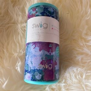 SWIG skinny can cooler